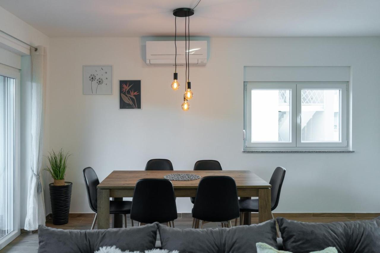 Number One Apartments Vir Zewnętrze zdjęcie