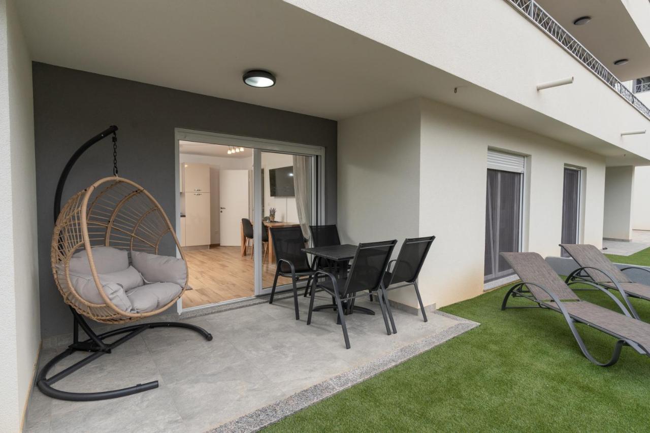 Number One Apartments Vir Zewnętrze zdjęcie