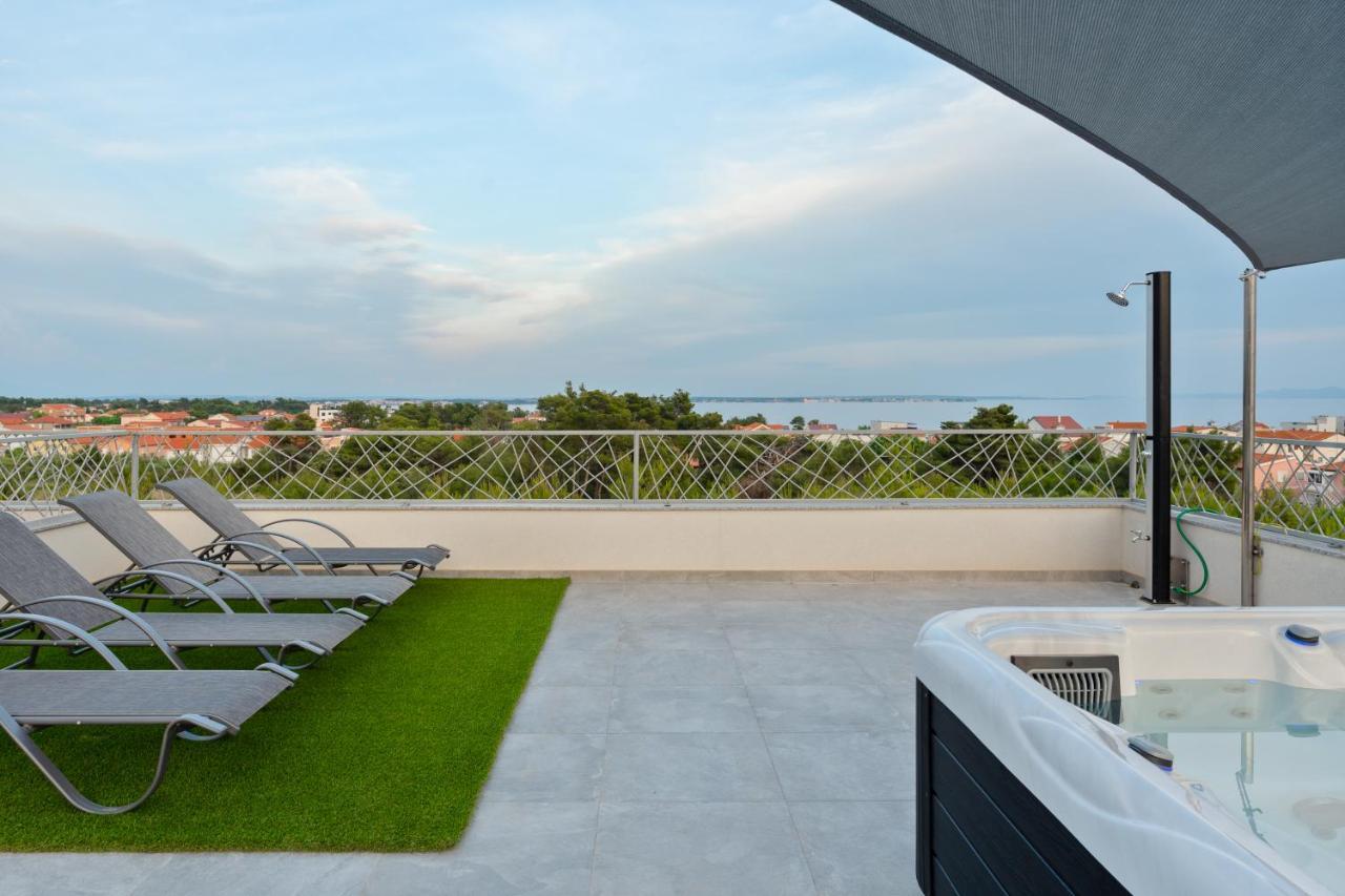 Number One Apartments Vir Zewnętrze zdjęcie